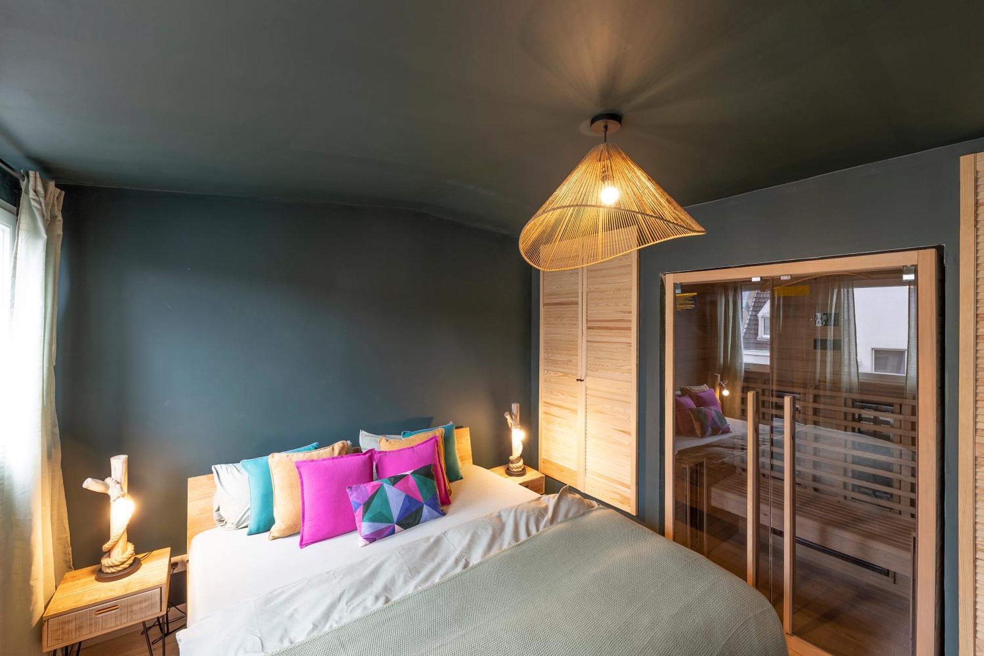 Africa Lodge, With Infra-red Sauna Apartment *