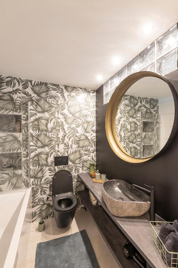 Apartment Africa Lodge, With Infra-red Sauna Dusseldorf